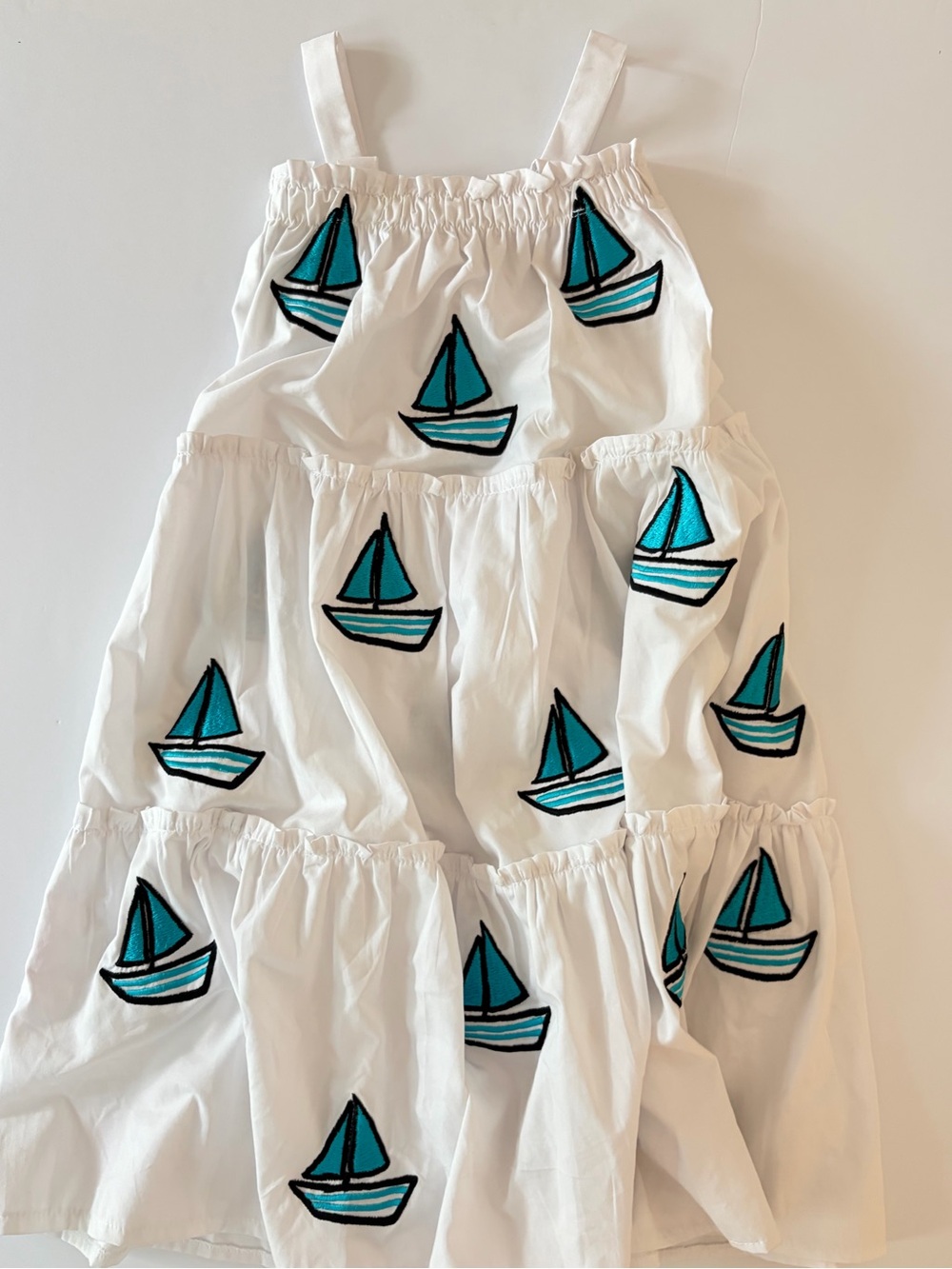 Bits And Pieces To Go Girls White Summer Dress With Embroidered Sailboats Size 6